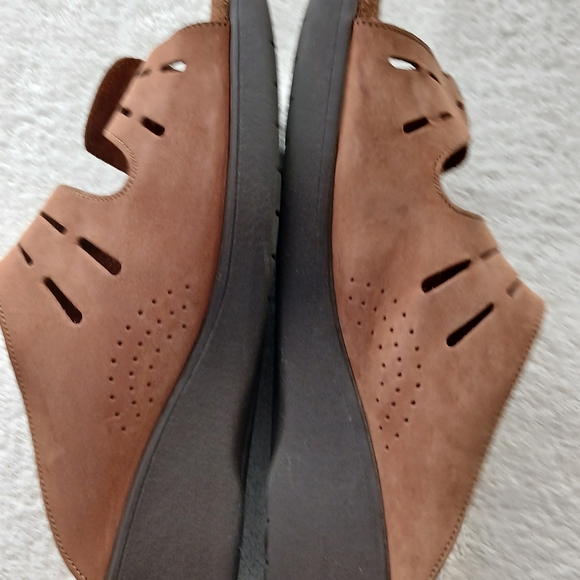 SAS SANDLES - Picture 4 of 6